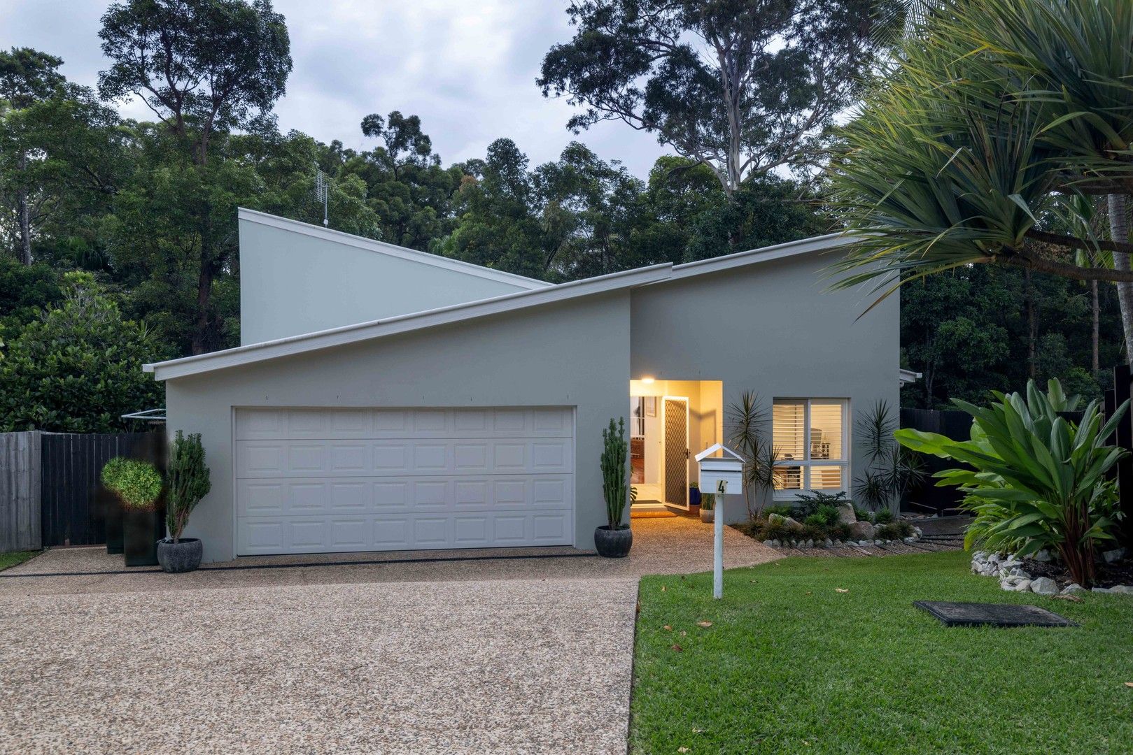 4 Palm Grove Court, Little Mountain QLD 4551, Image 0
