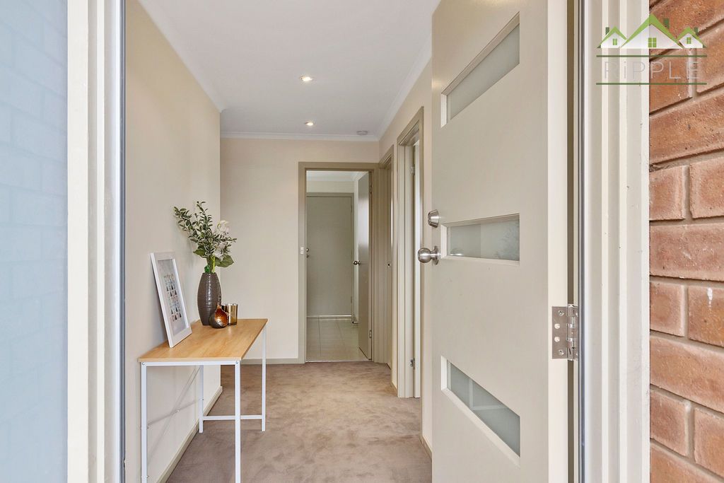 33 Lucinda Parade, Lutana TAS 7009, Image 1