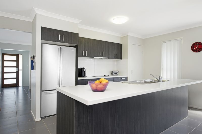 4 Woodland Ct, Murrumba QLD 4312, Image 1