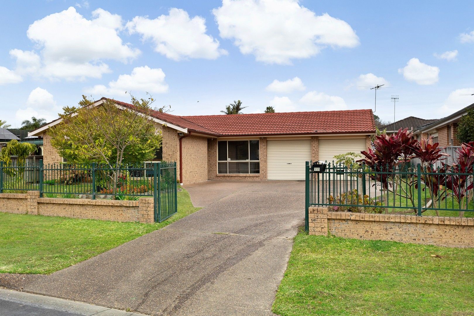 111 Gorokan Drive, Lake Haven NSW 2263, Image 0