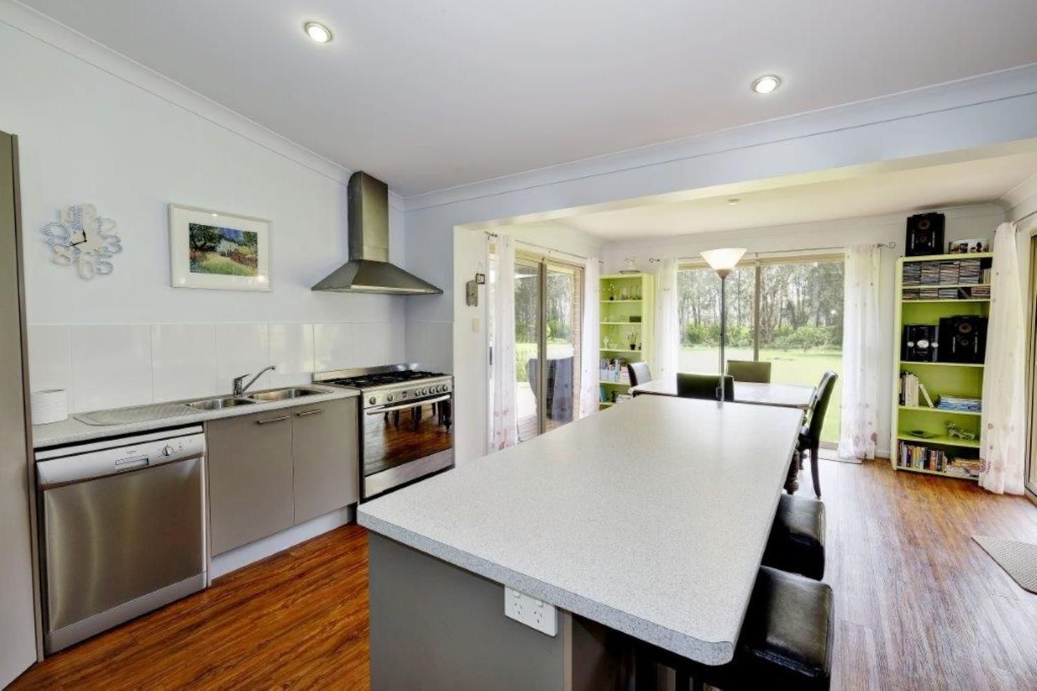 3 Waratah Close, Green Point NSW 2428, Image 2