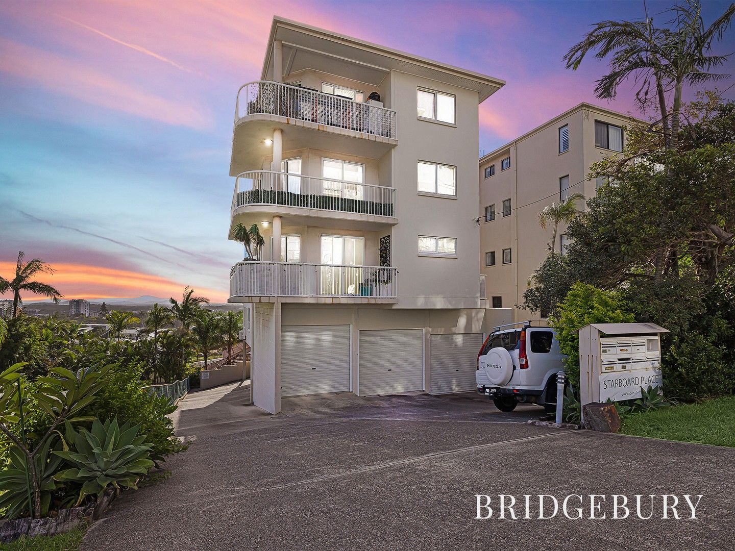 2 bedrooms Apartment / Unit / Flat in 4/20 Canberra Terrace CALOUNDRA QLD, 4551