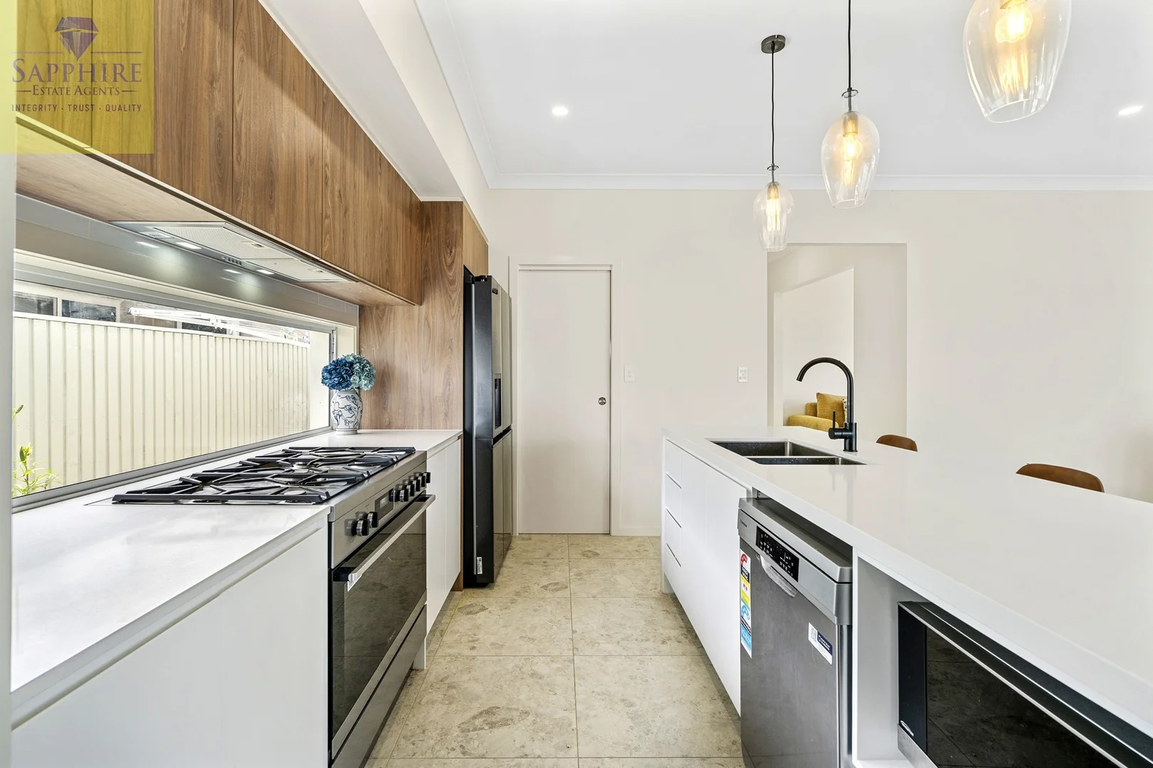 Additional image 3 of 2 Stuart Way, Belivah QLD 4207