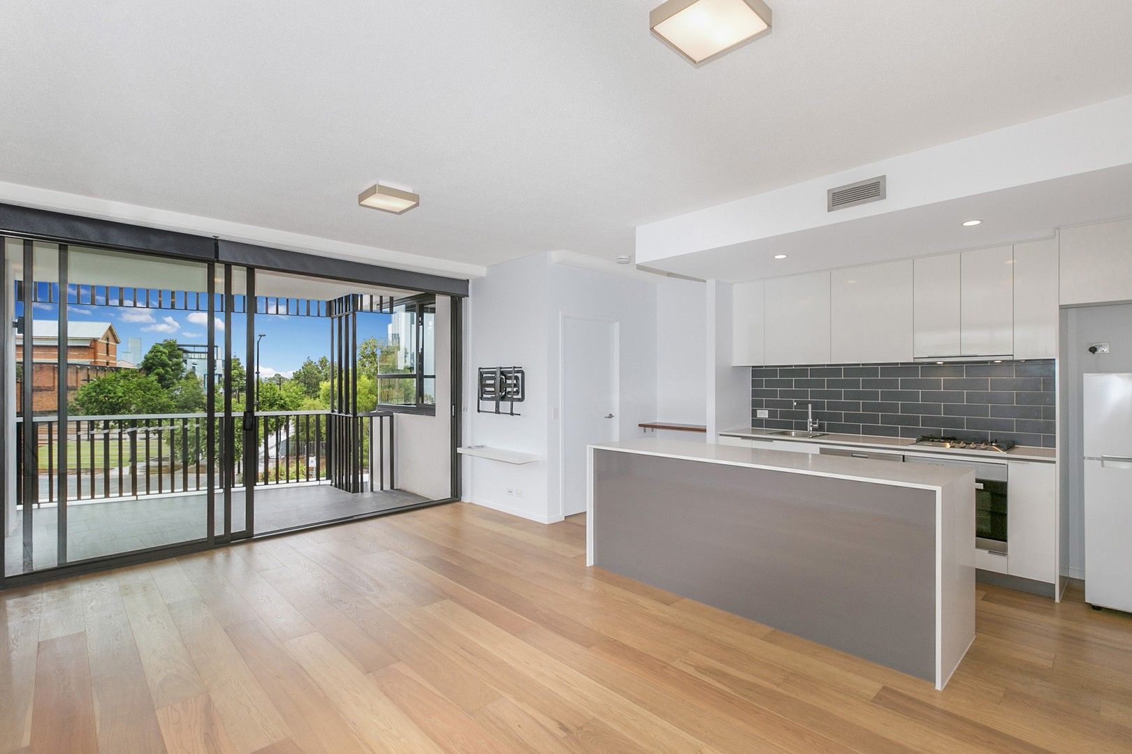 215/21 Peter Doherty Street, Dutton Park QLD 4102, Image 0