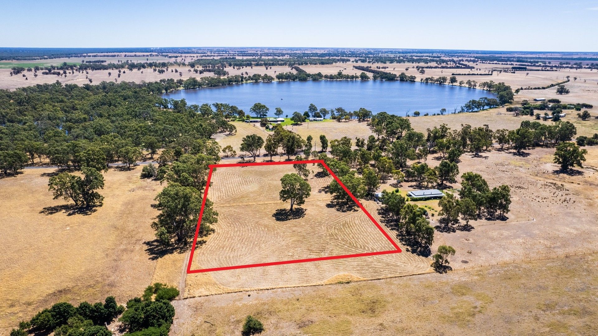 Kaniva-Edenhope Road, Peronne VIC 3413, Image 0