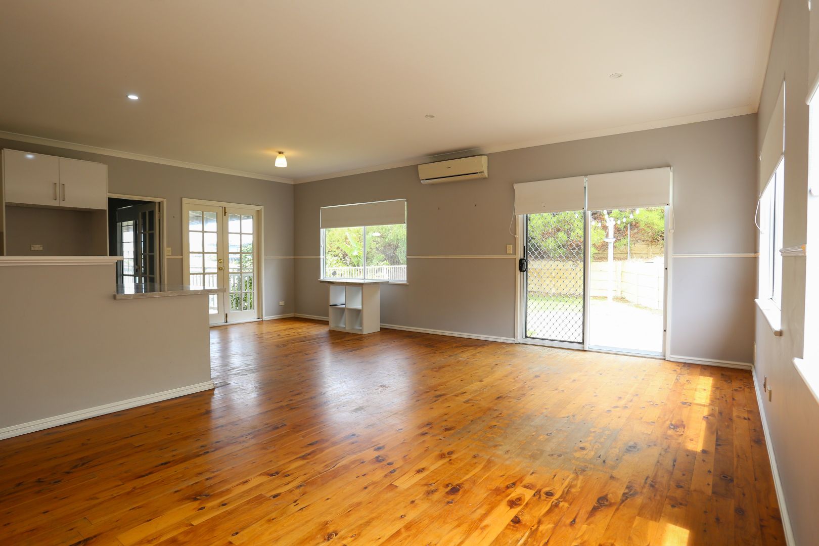 7 Ingleton Place, West Beach WA 6450, Image 2