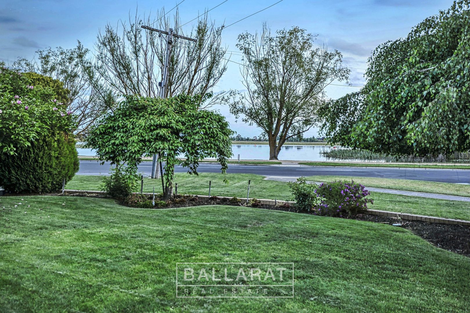 526 Wendouree Parade, Lake Wendouree VIC 3350, Image 1