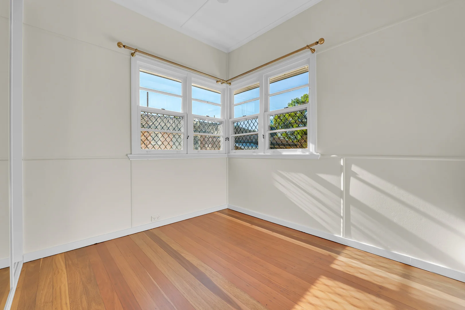 Additional image 8 of 107 Oateson Skyline Drive, Seven Hills QLD 4170