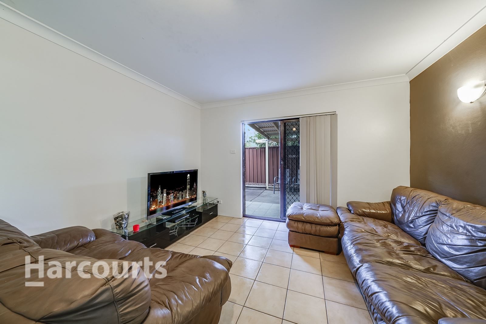 1/30 Broughton Street, Campbelltown NSW 2560, Image 1