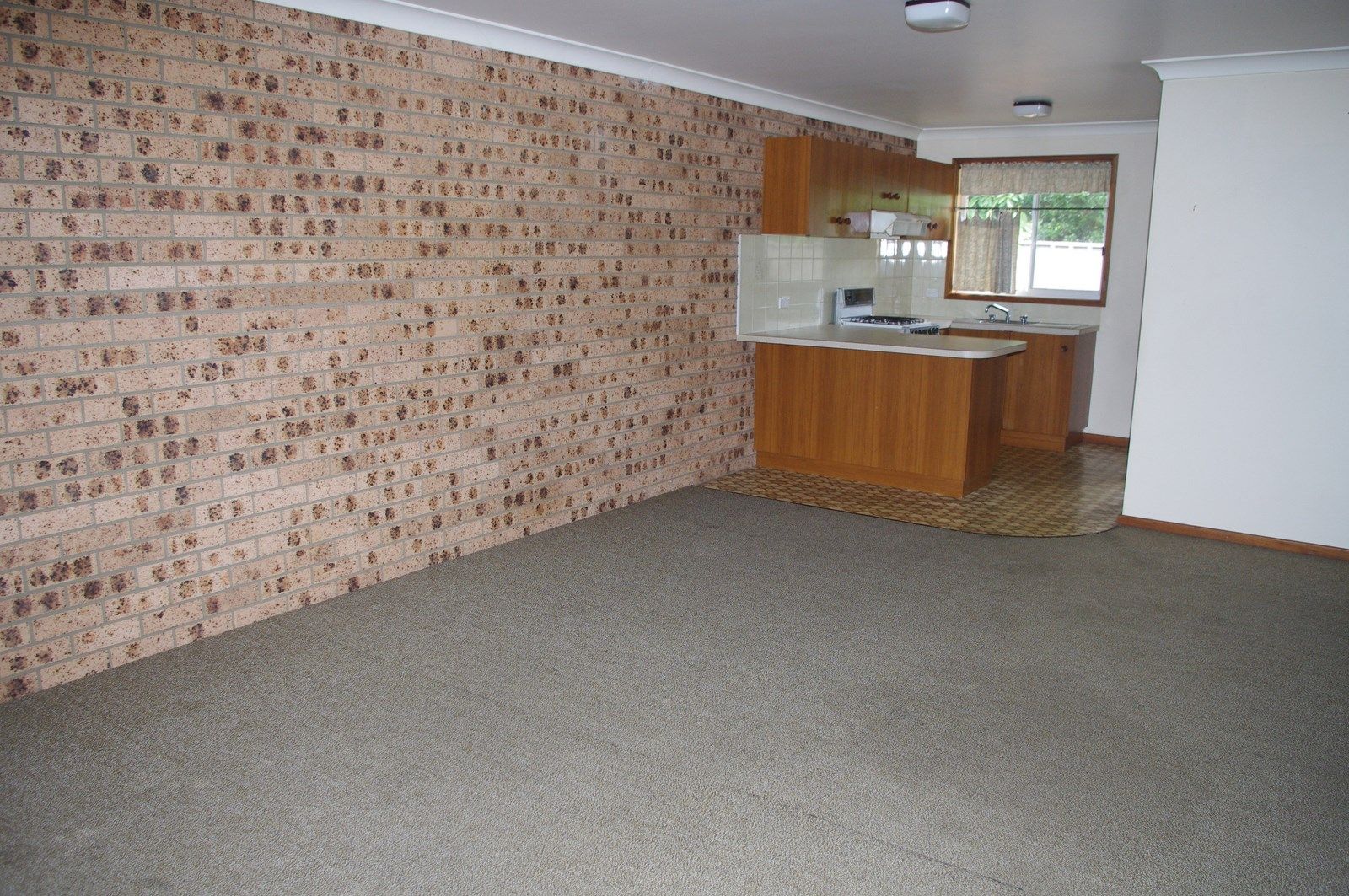 2/21 BISHOP ST, Goulburn NSW 2580, Image 1