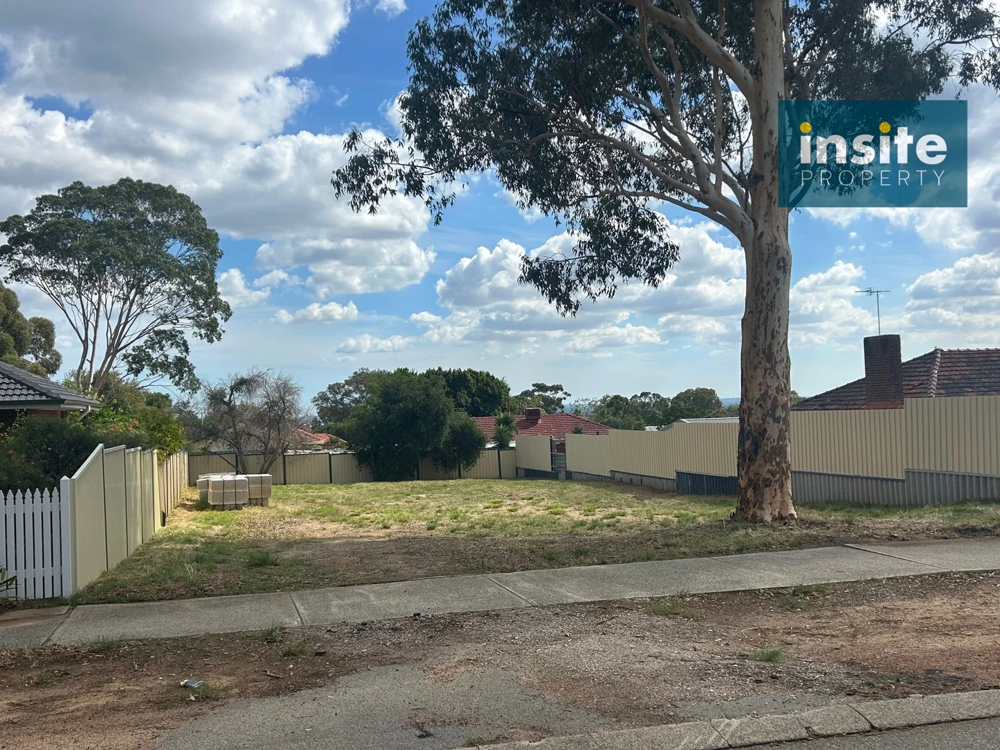 61 Scott Street, Koongamia WA 6056