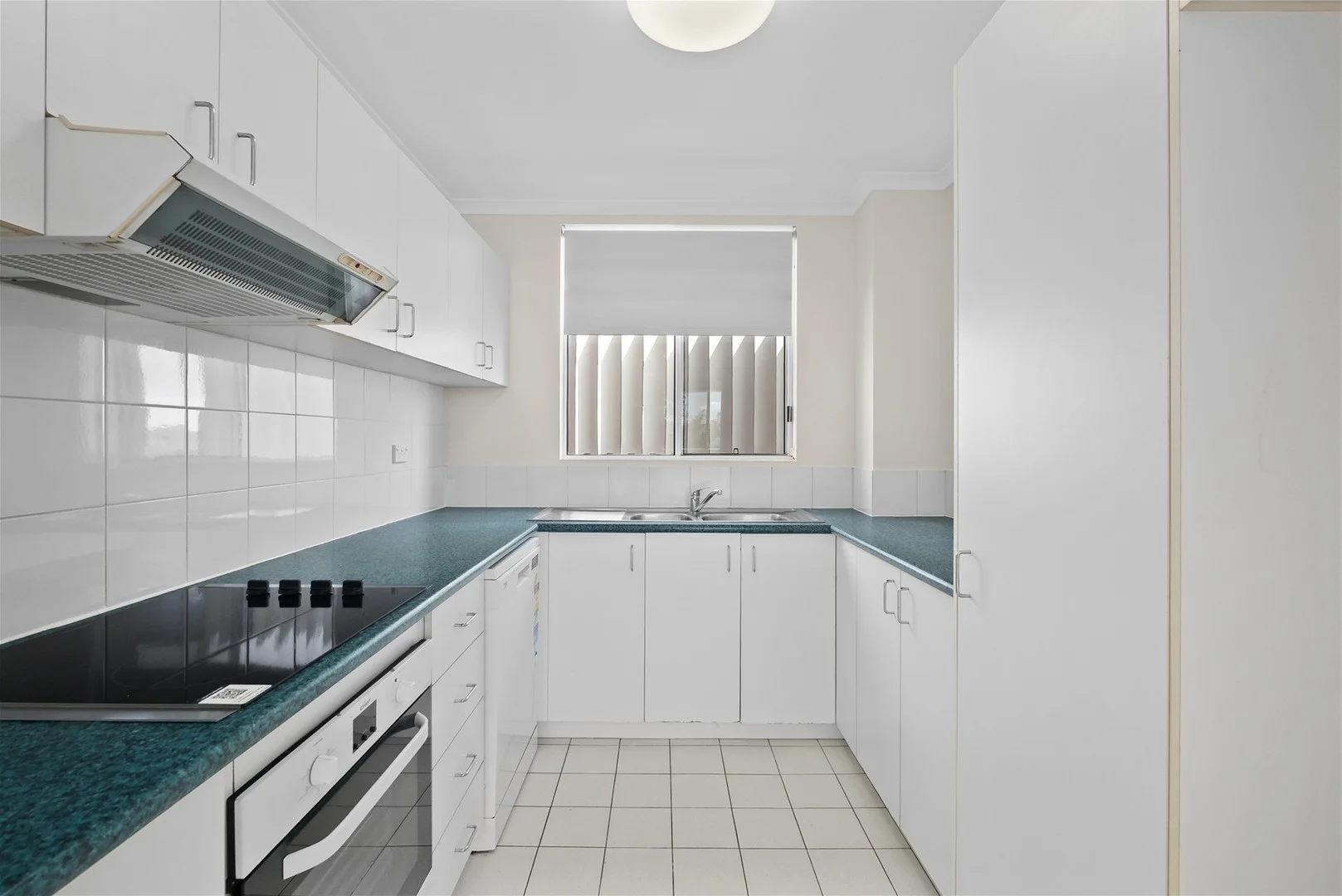 Additional image 2 of 8/88 Kirkland Avenue, Coorparoo QLD 4151