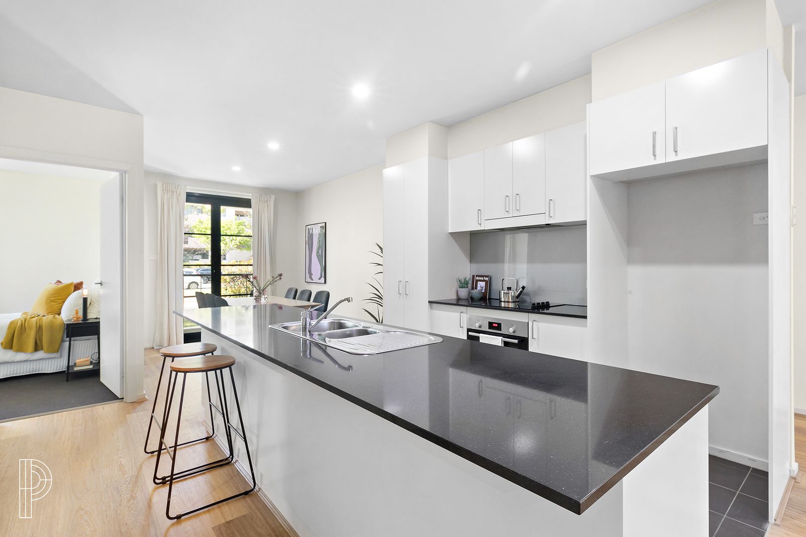 6/3 Burke Crescent, Griffith ACT 2603, Image 2