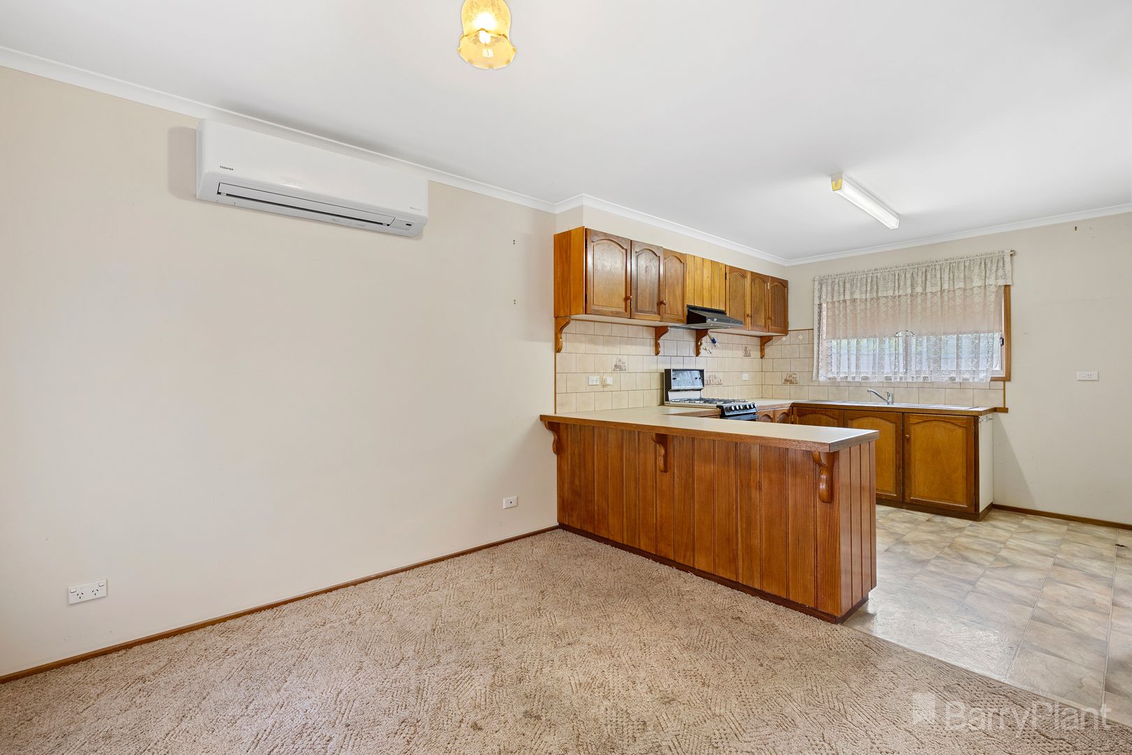 6/43 Helm Street, Kangaroo Flat VIC 3555, Image 2