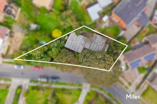 Picture of 1 McCrae Road, ROSANNA VIC 3084