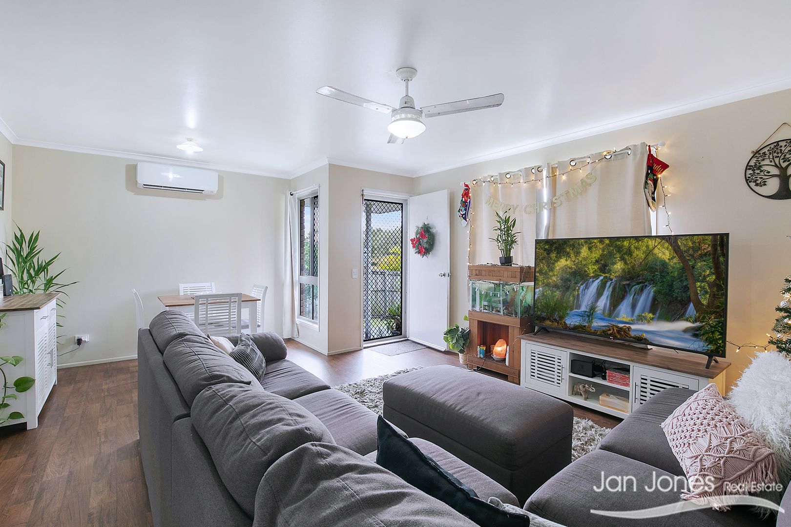 21 Wagtail Dr, Deception Bay QLD 4508, Image 2