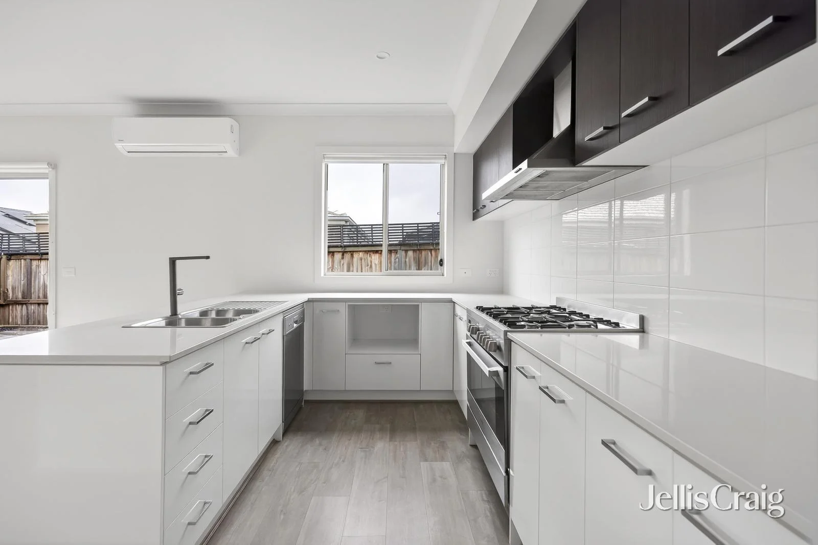 Additional image 4 of 24 Cinque Terrace, Curlewis VIC 3222