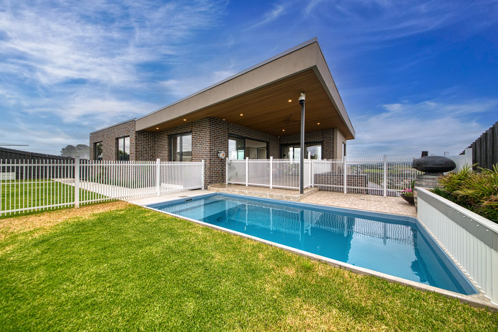 37 Solid Drive, Pakenham VIC 3810, Image 2