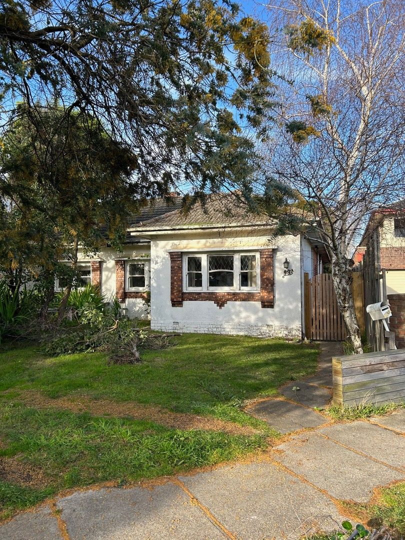 3 bedrooms Semi-Detached in  CARNEGIE VIC, 3163