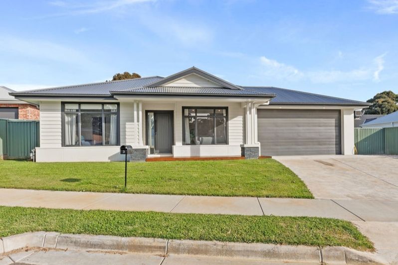 3 Boyd Court, Canadian VIC 3350, Image 0