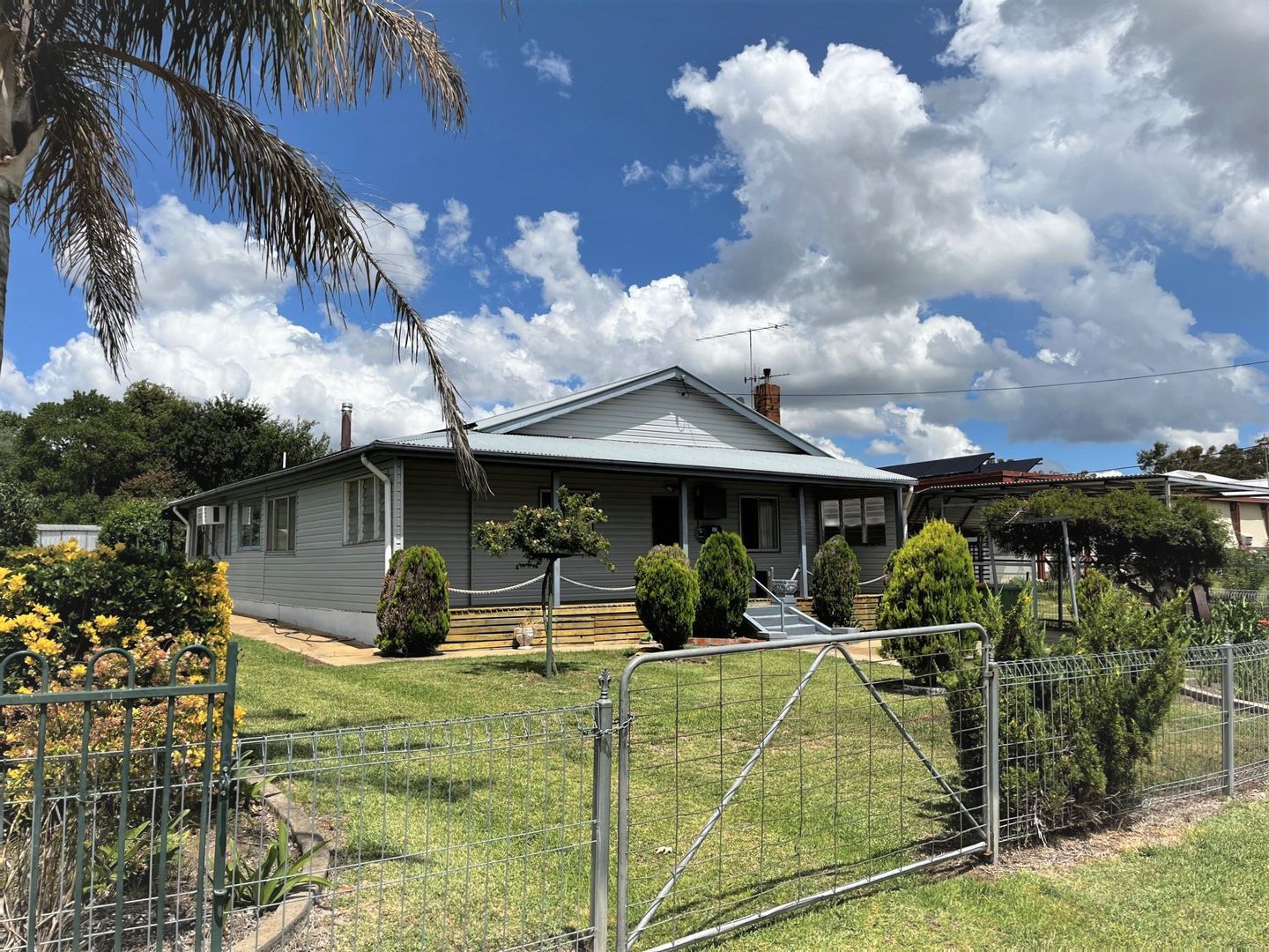 15 Knight Street, Coonabarabran NSW 2357, Image 1