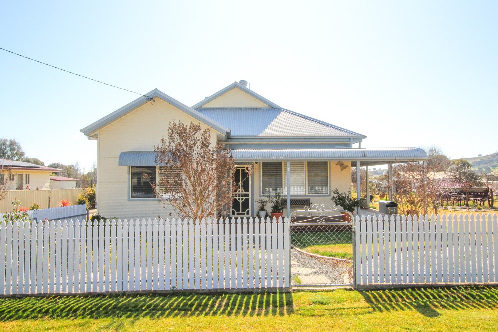 5-7 Campbell Street, Boorowa NSW 2586, Image 0