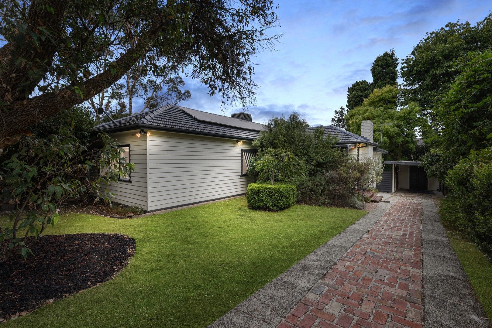 100 Shannon Street, Box Hill North VIC 3129, Image 0