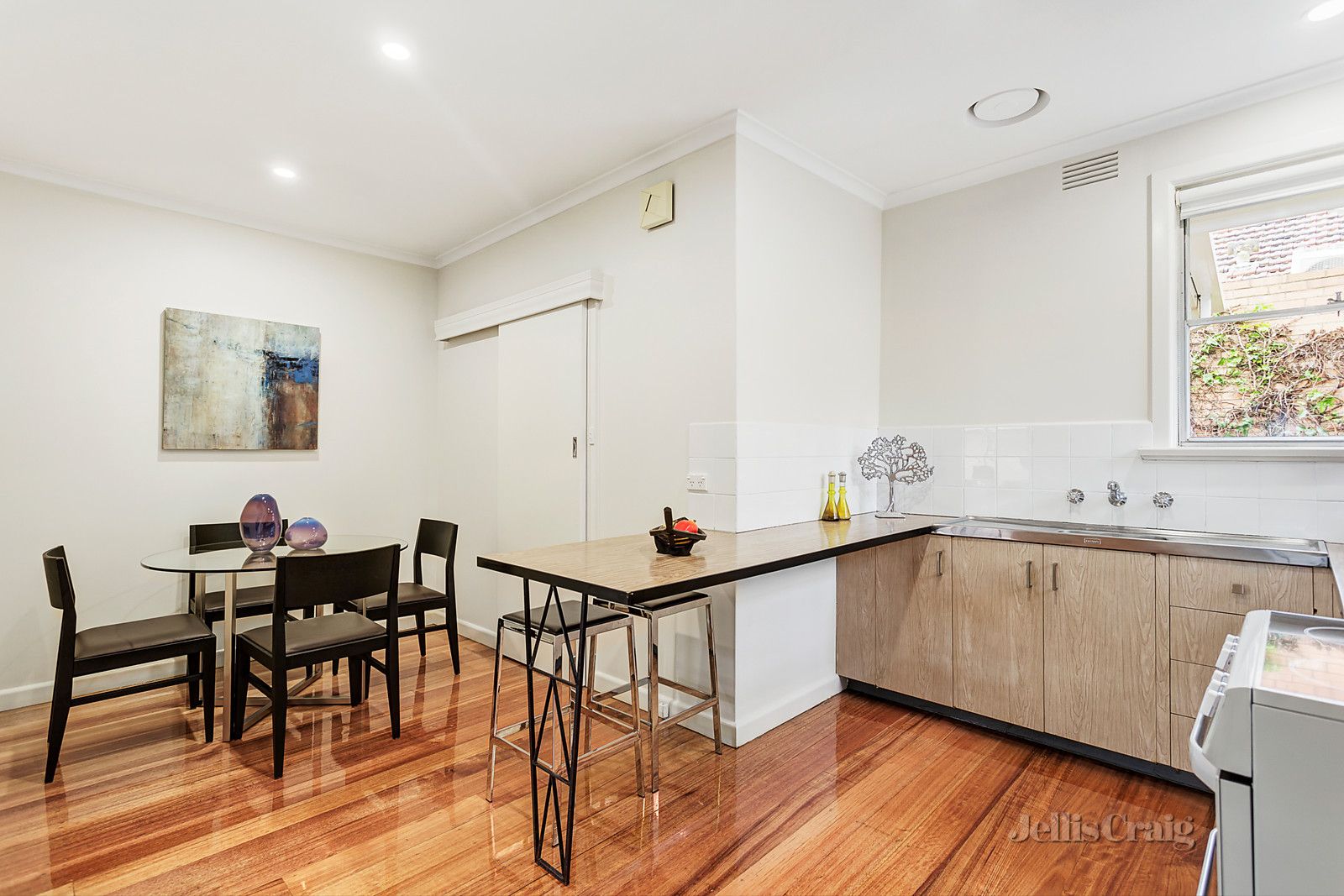 4/35 Weir Street, Balwyn VIC 3103, Image 2