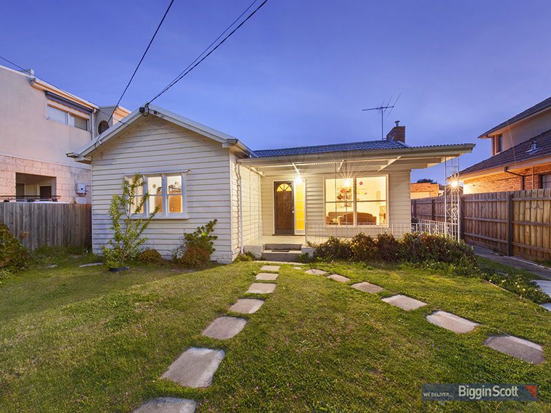 3 bedrooms House in 29 Radio Street MAIDSTONE VIC, 3012