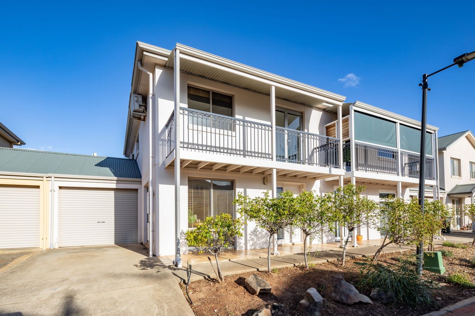 3 bedrooms House in 8 St Vincents Close HALLETT COVE SA, 5158