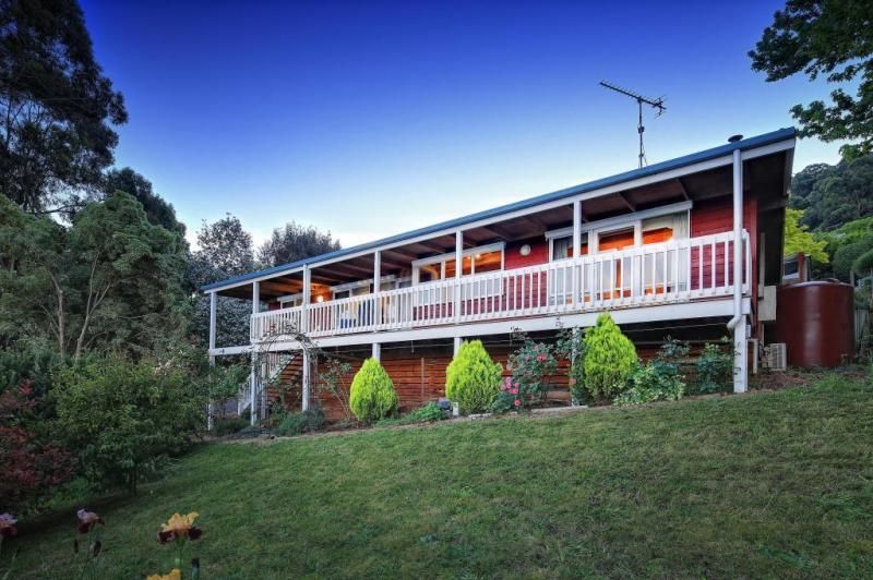 18 McCarthy Road, OLINDA VIC 3788, Image 0