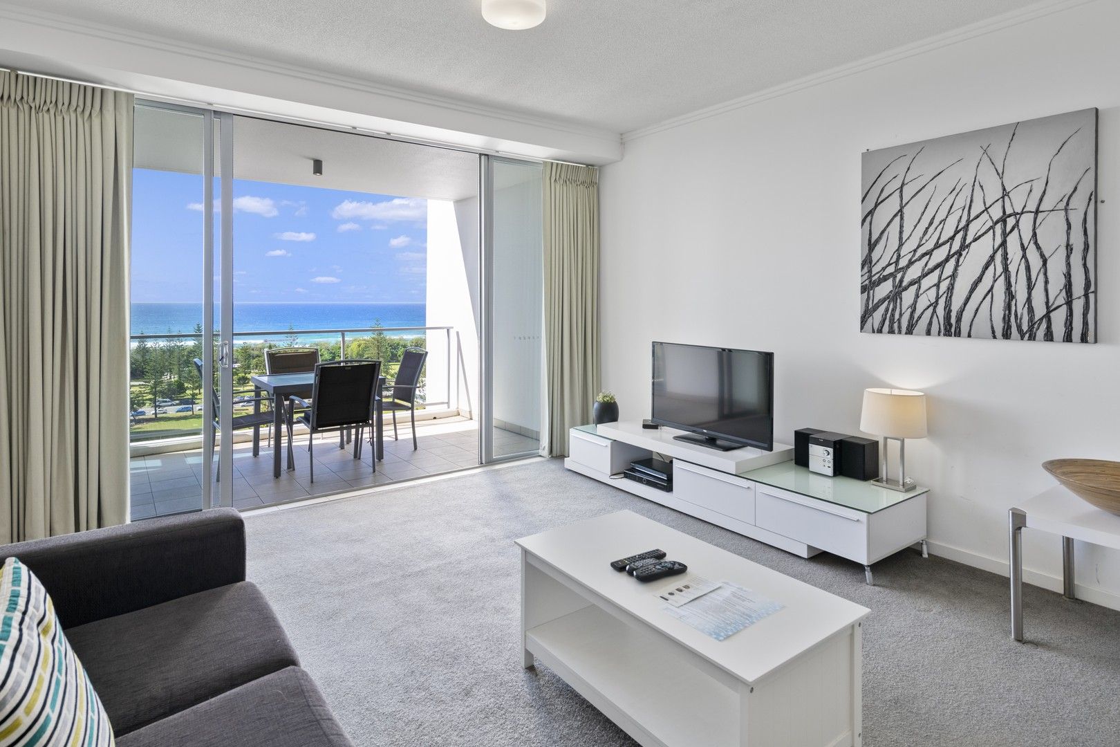 112/25 Surf Parade, Broadbeach QLD 4218, Image 0