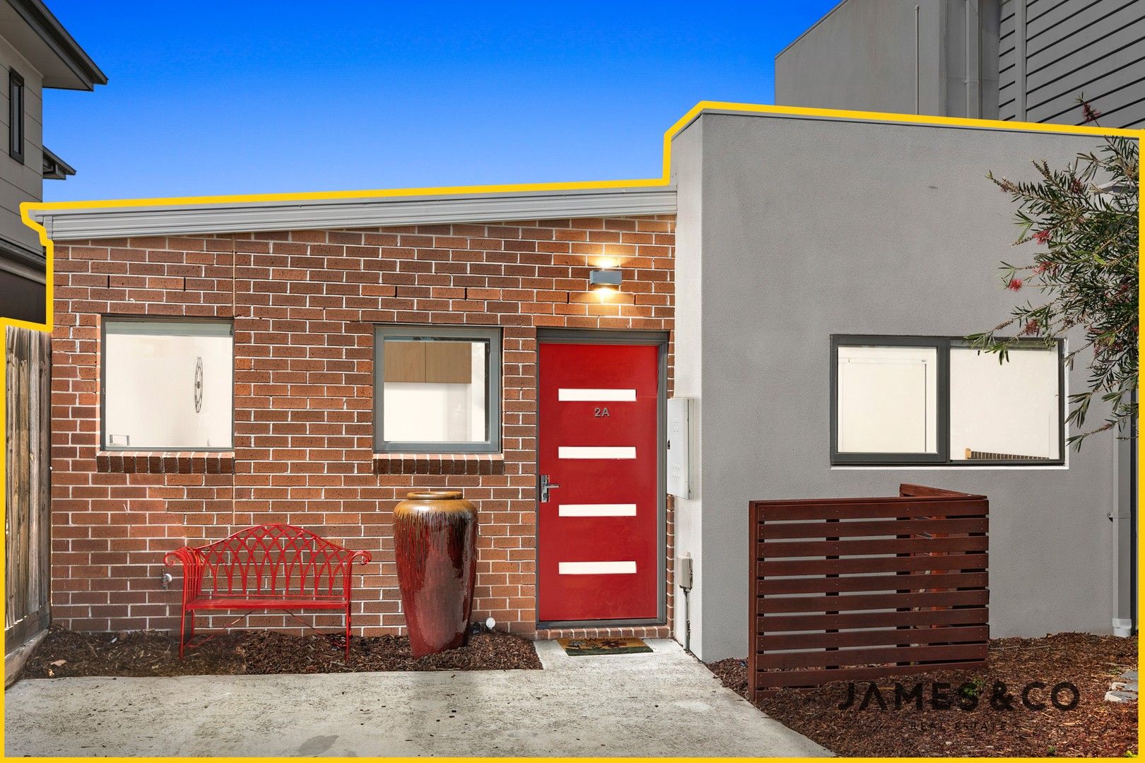 2 bedrooms Apartment / Unit / Flat in 2A Loch Crescent STRATHMORE VIC, 3041