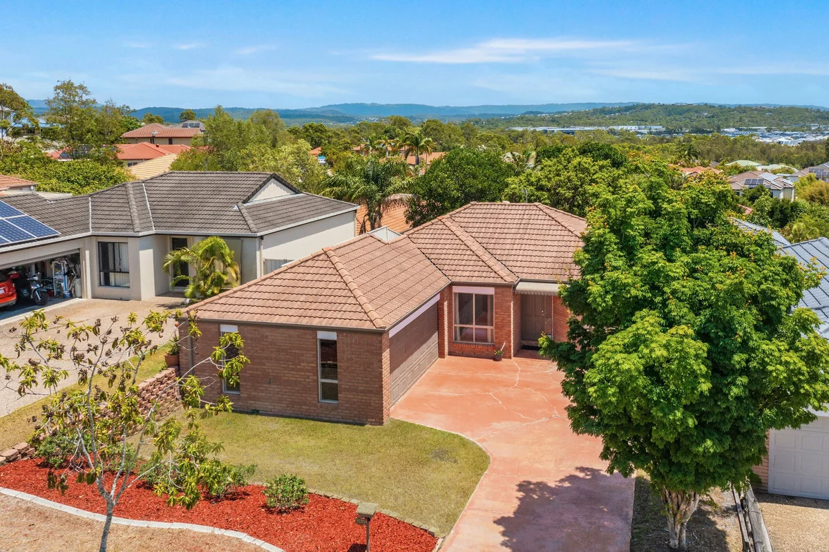 30 Tiger Drive, Arundel QLD 4214