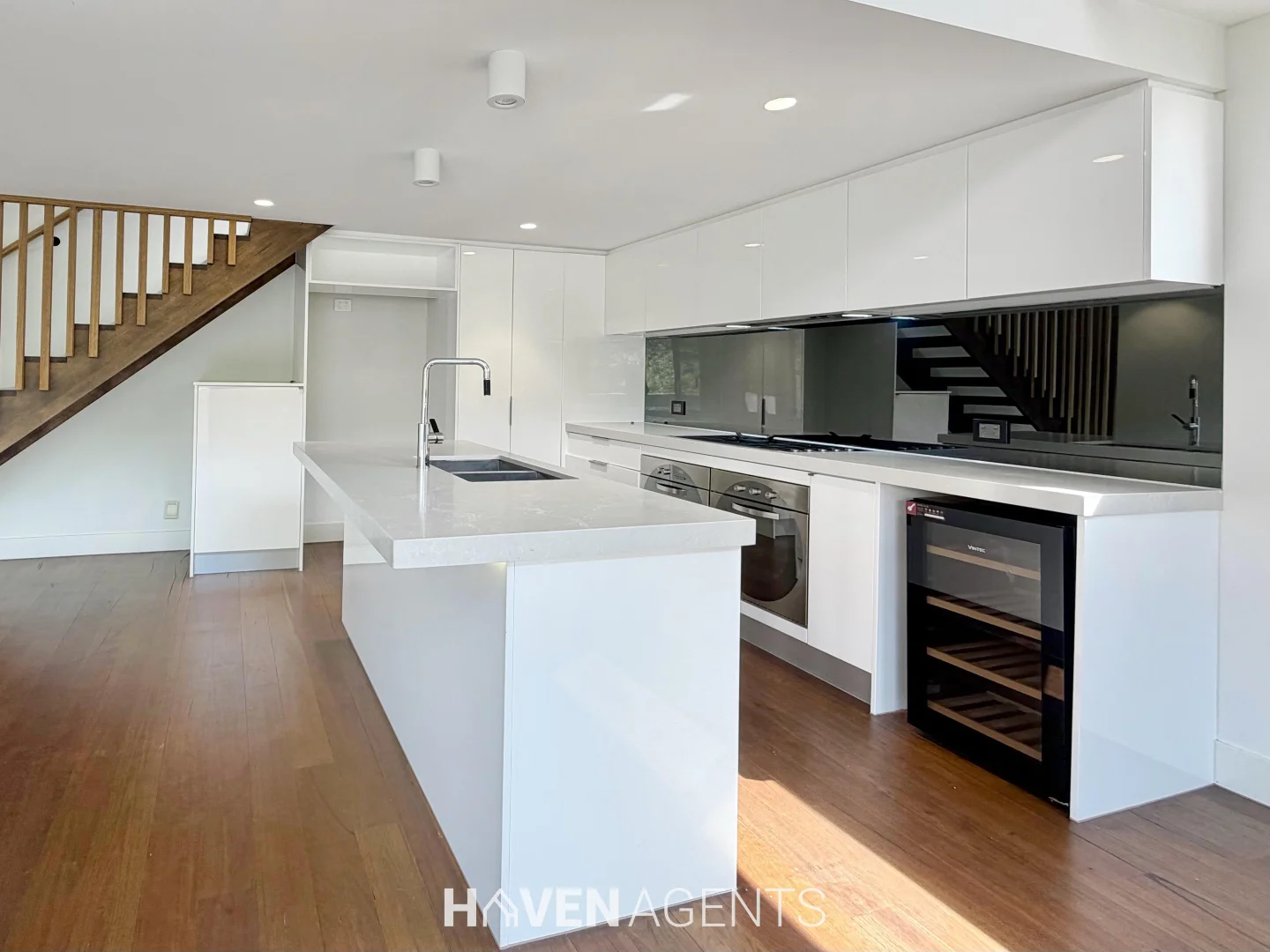 Additional image 5 of 3/49 Spray Street, Elwood VIC 3184