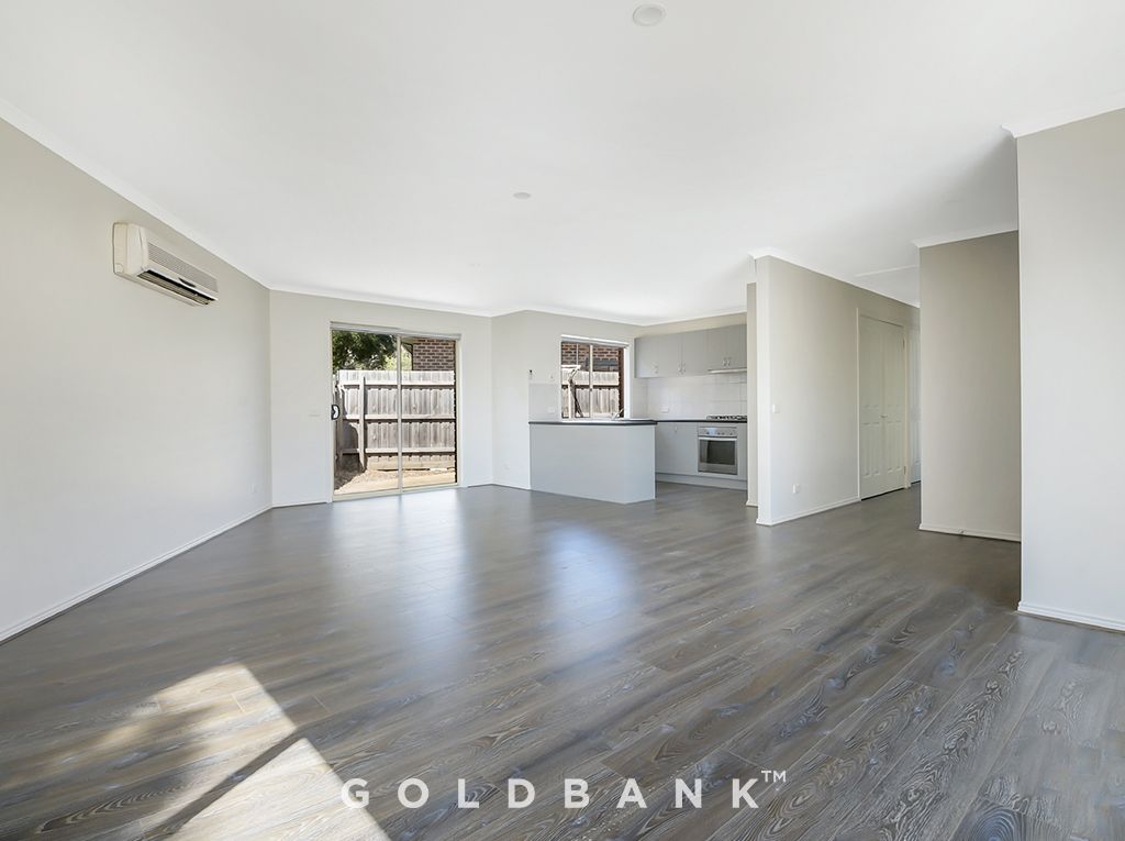 3/3 Lachlan Close, Cranbourne North VIC 3977, Image 1