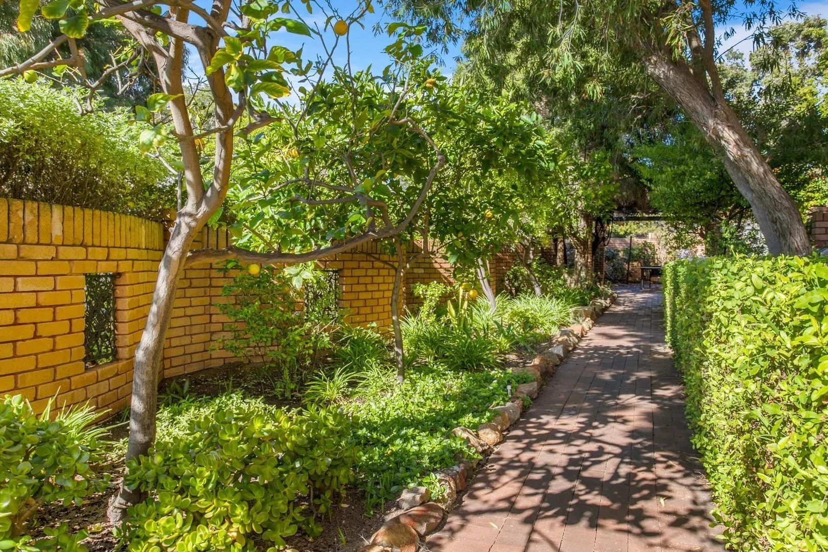 Primary image of 2/172 Bagot Road, Subiaco WA 6008
