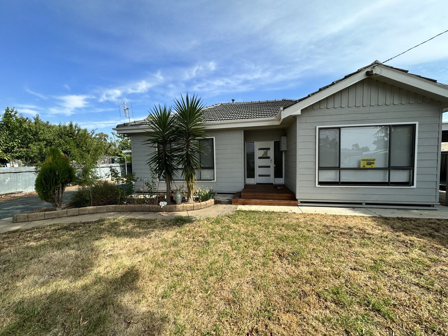 54 Francis Street, Rochester VIC 3561, Image 2