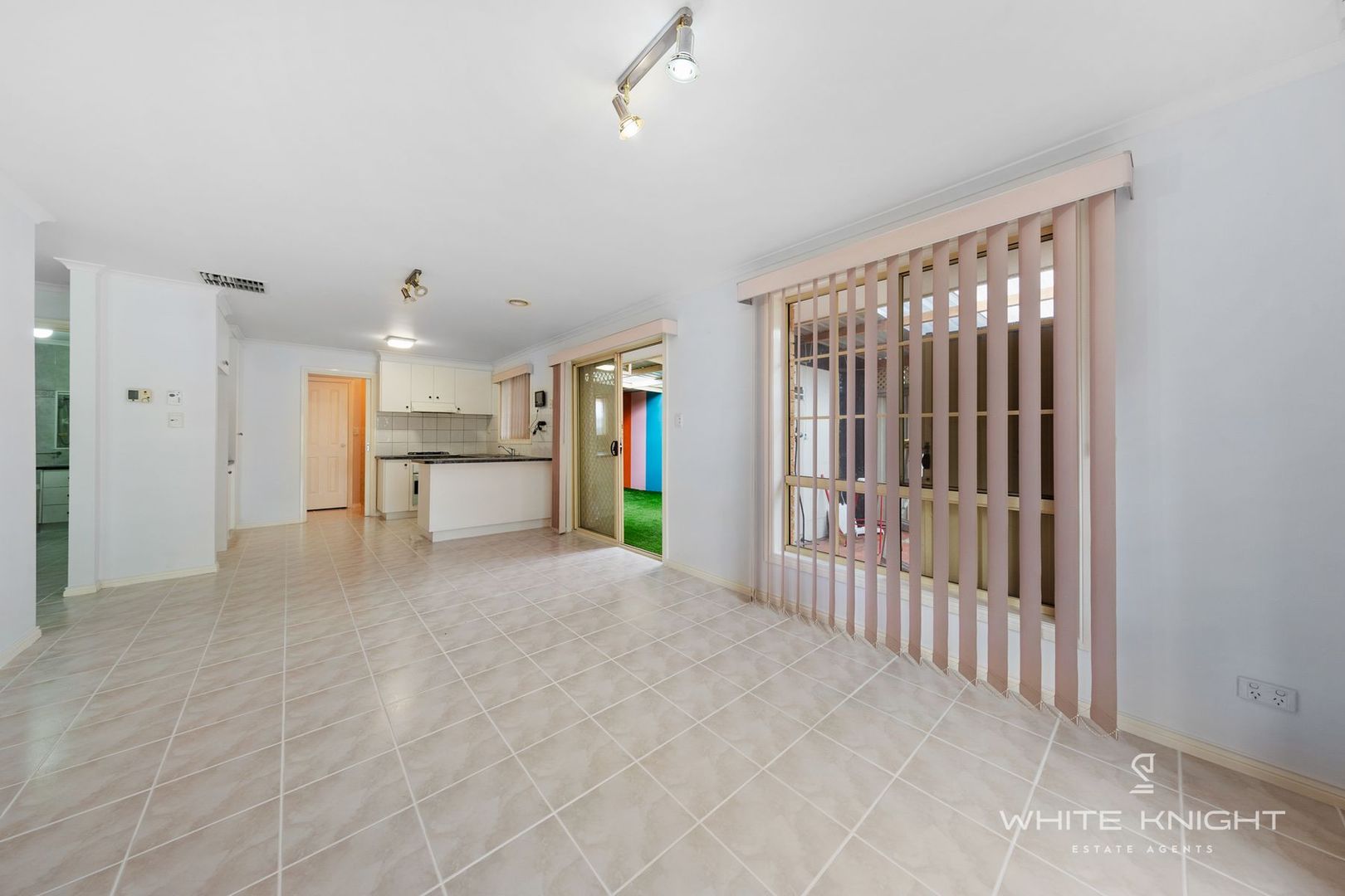 2/135137 Kings Road, Kings Park VIC 3021 Apartment For Rent Domain