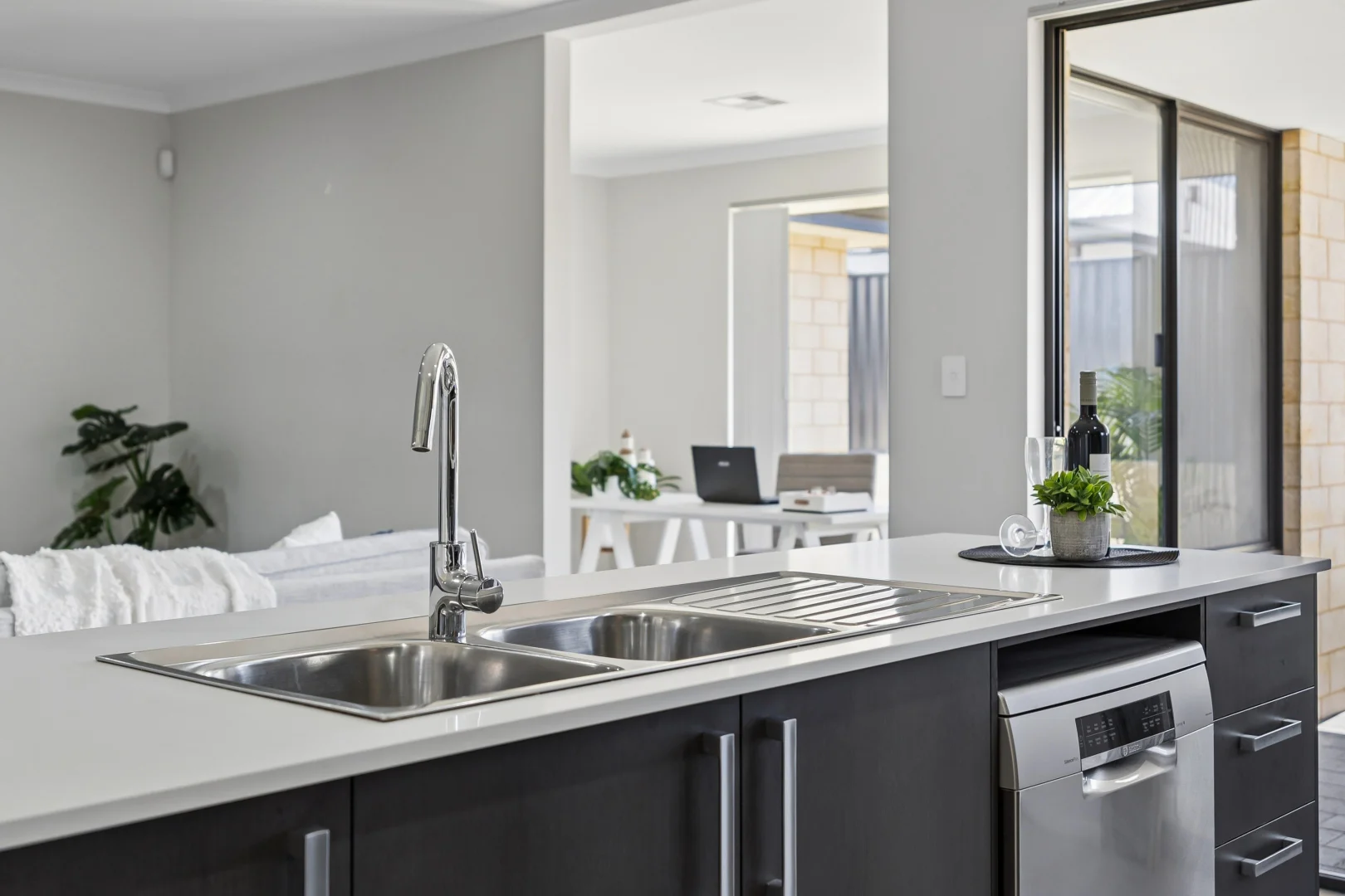 Additional image 7 of 14 Swiftshire Road, Madora Bay WA 6210