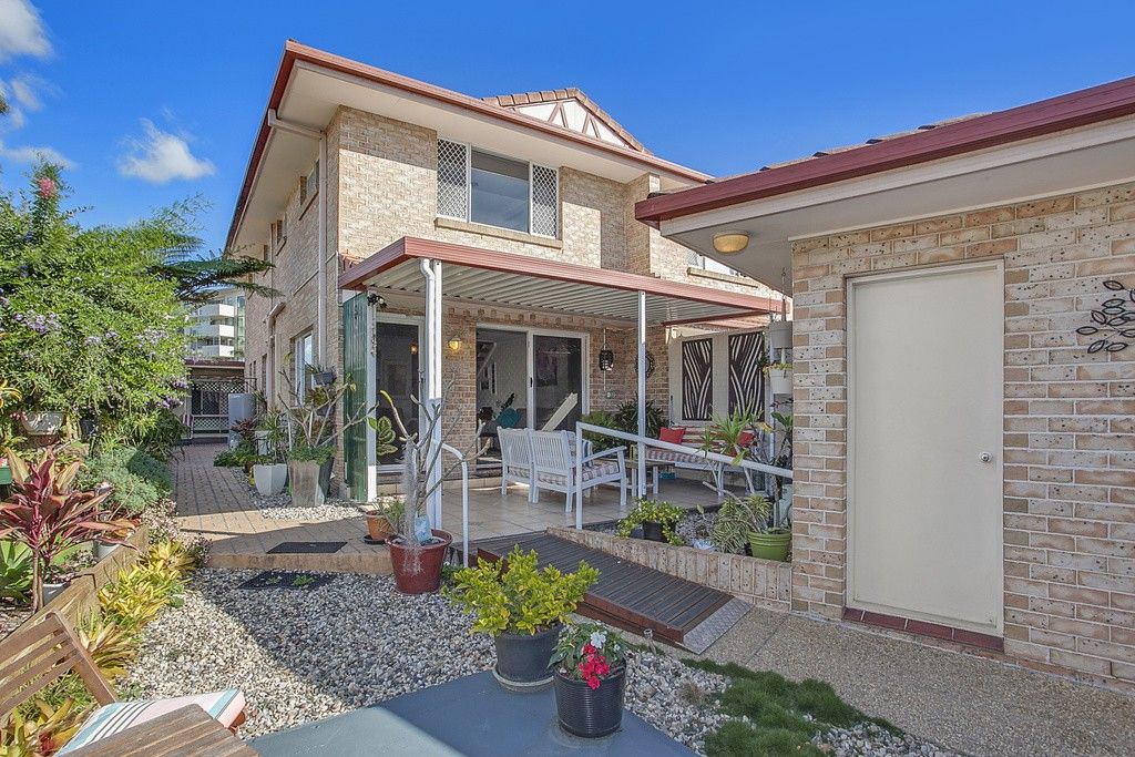 1/4-6 Snowgum Court, Burleigh Waters QLD 4220, Image 0