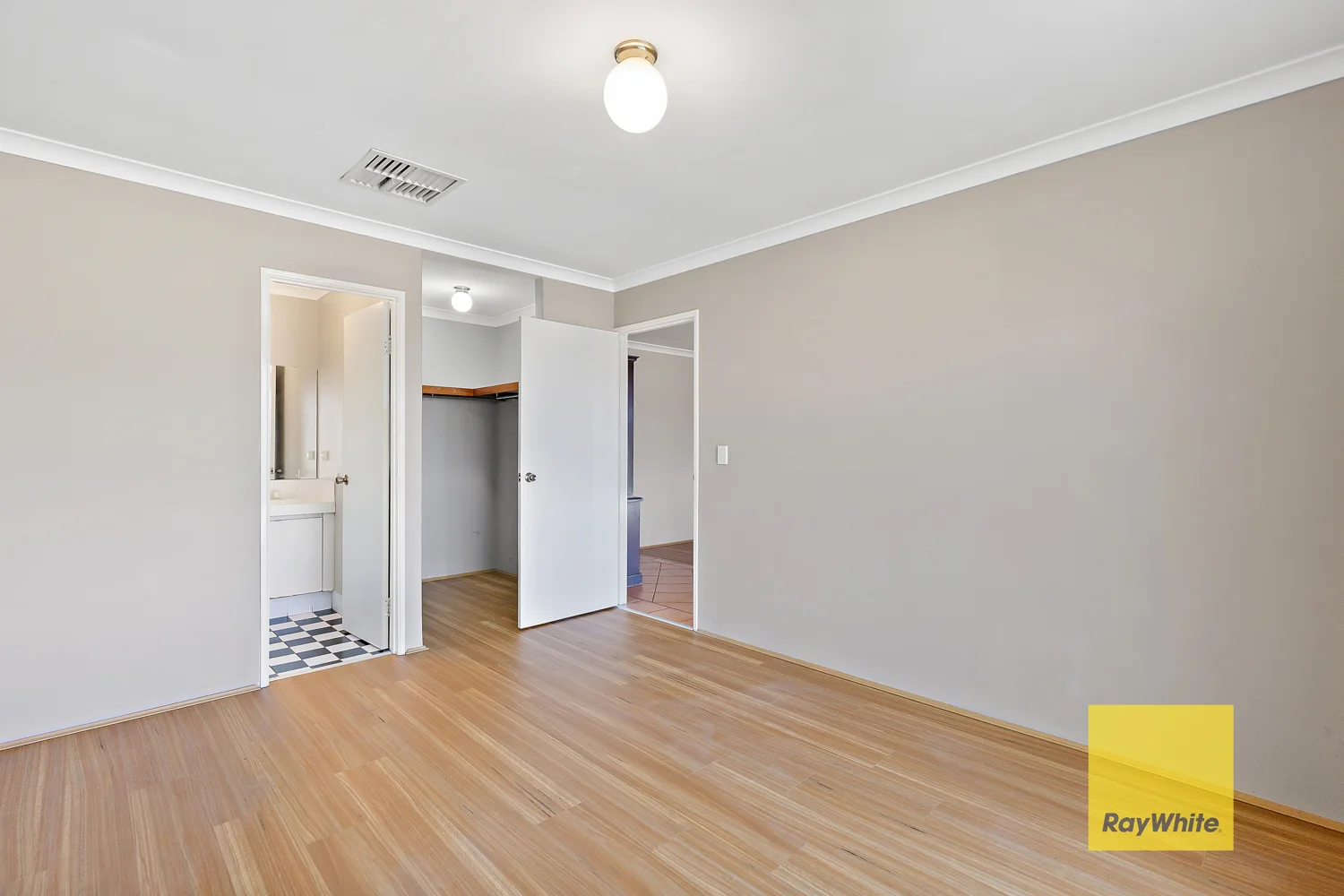 Additional image 2 of 87 Strawberry Drive, Seville Grove WA 6112