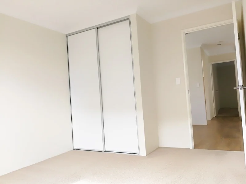 Additional image 6 of 14 Lovage St, Treeby WA 6164