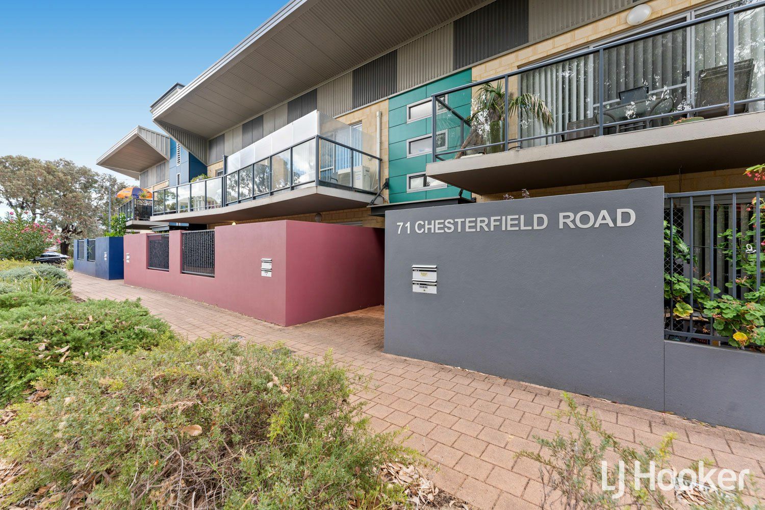 1 bedrooms Apartment / Unit / Flat in 6/71 Chesterfield Road MIRRABOOKA WA, 6061