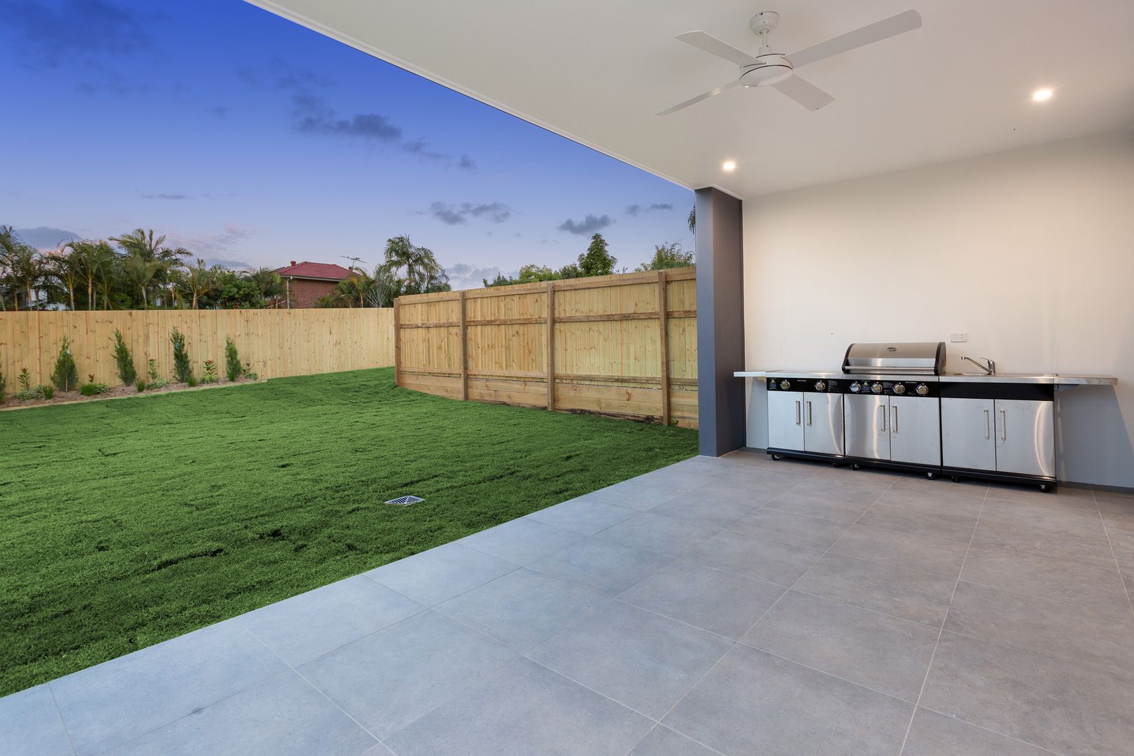 20 Daniells Street, Carina QLD 4152, Image 2