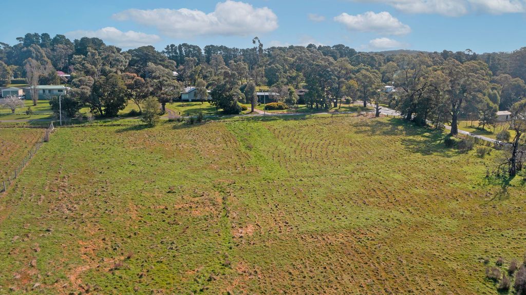 Lot 11/17 Adair Street, Linton VIC 3360, Image 2