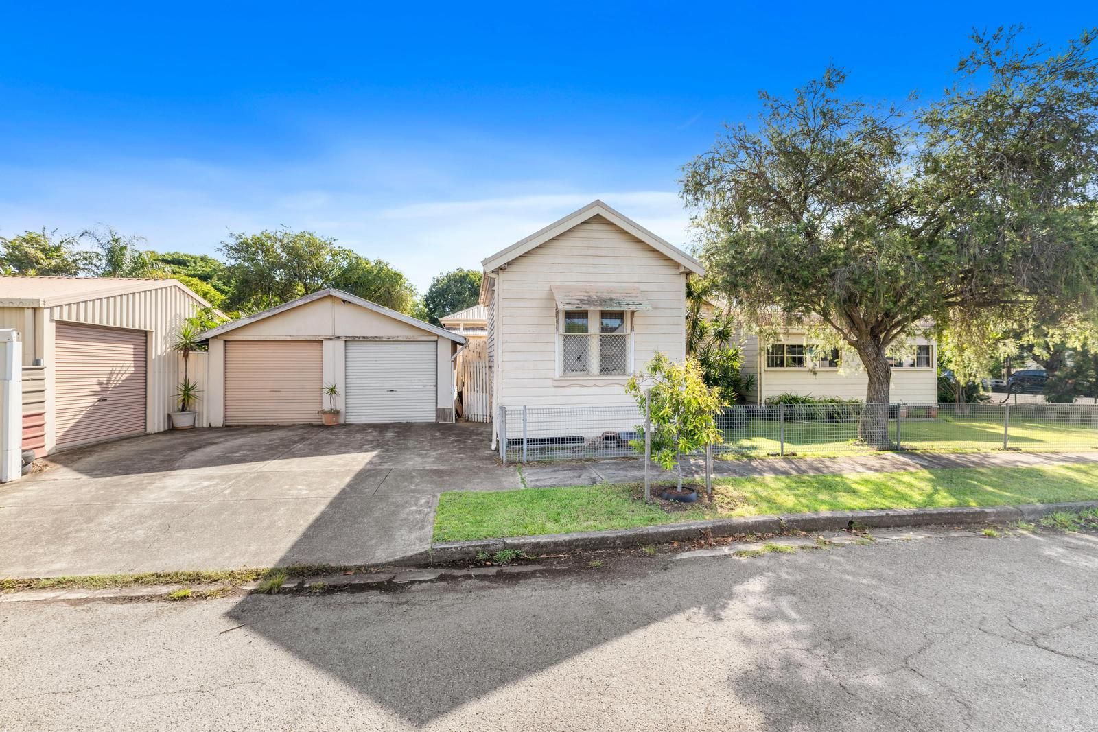 39 Hewison Street, Tighes Hill NSW 2297, Image 2