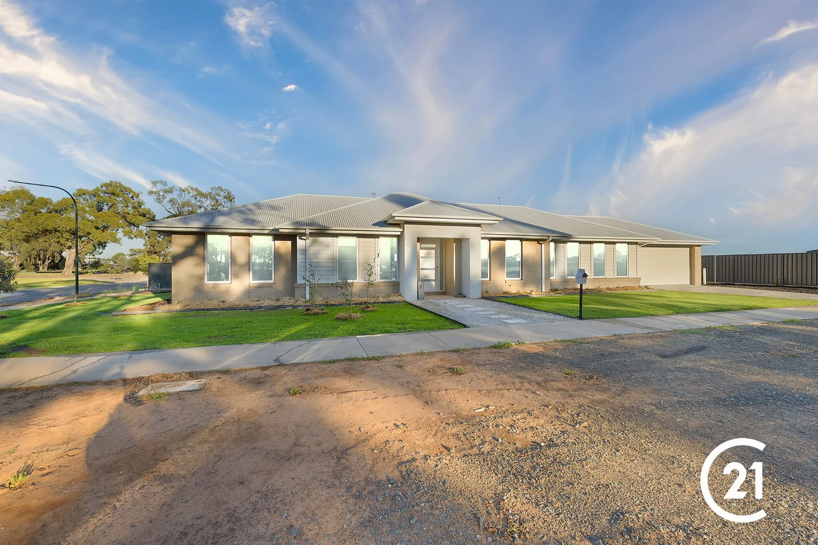 Primary image of 21 Lignum Road, Moama NSW 2731