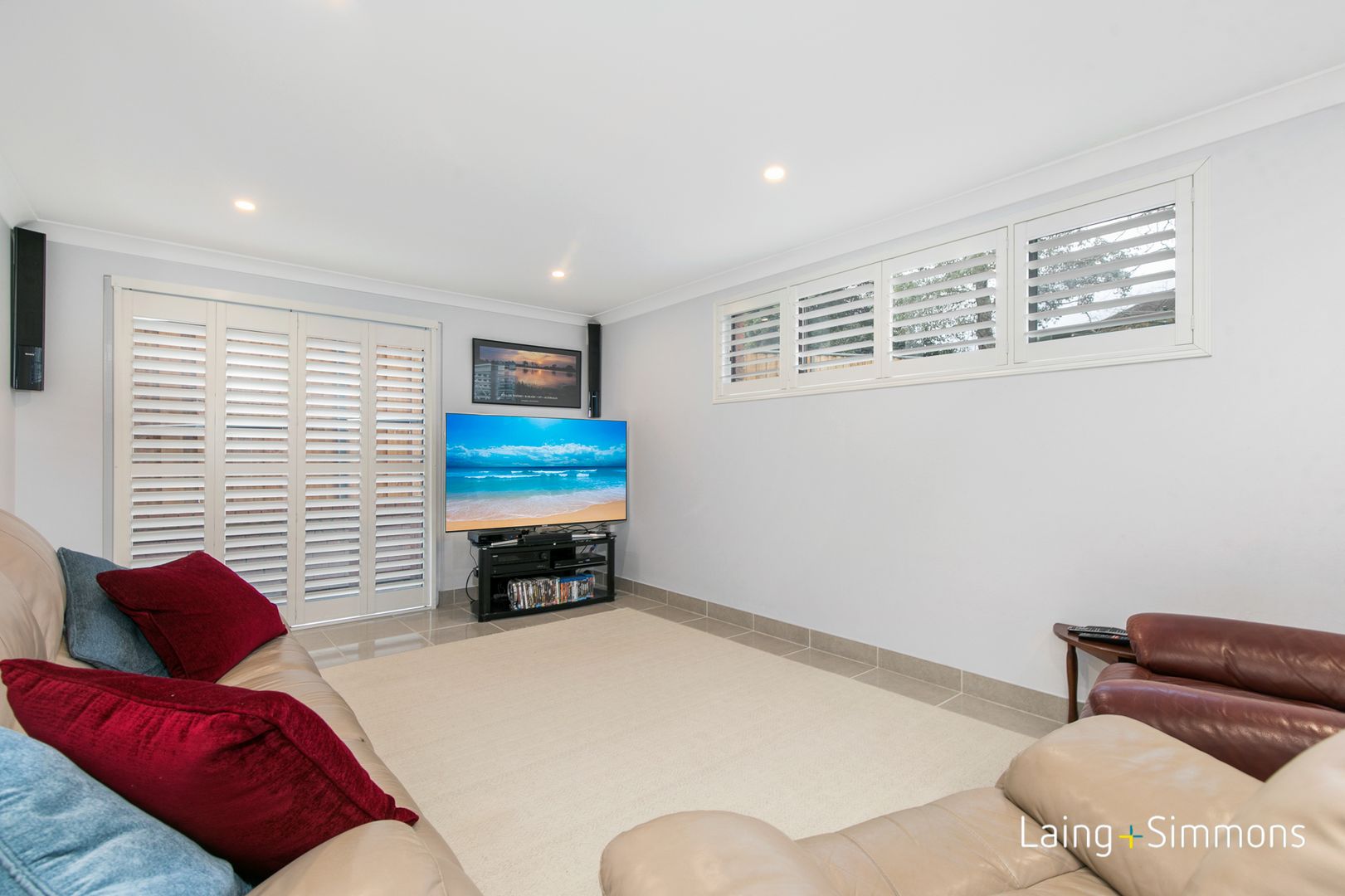 9 Lutanda Close, Pennant Hills NSW 2120, Image 2