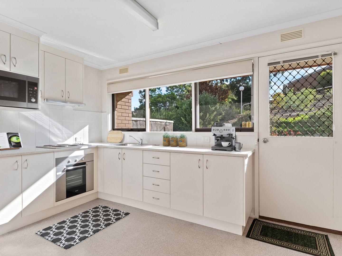 Unit 16/33-53 Mandurang Road, Spring Gully VIC 3550, Image 1